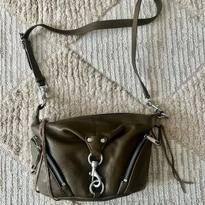 Like new Rebecca Minkoff small Julian crossbody in hunter green